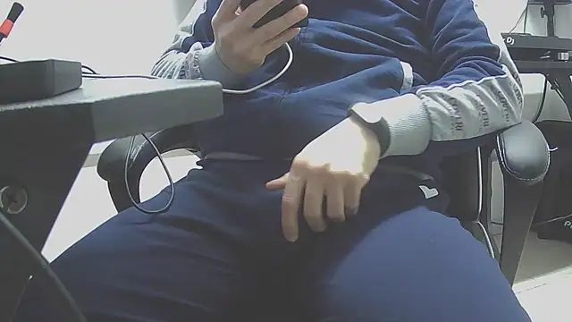 kekko-1982 online show from January 31, 2025, 9:16 pm