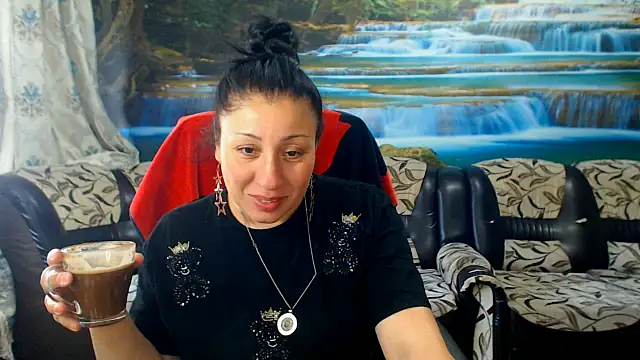 MoistMady online show from May 20, 2026, 10:34 am