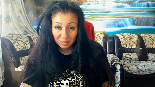 MoistMady online show from May 29, 2026, 5:46 am