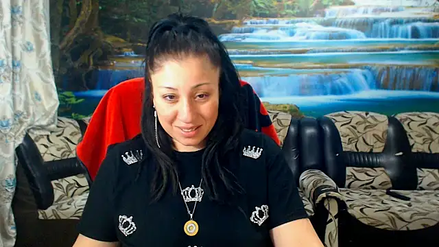 MoistMady online show from April 14, 2026, 8:36 pm