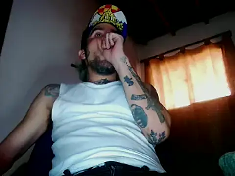 Snapshot of Christian_Stiven1 chatting on February 22, 2025, 5:02 pm Christian Stiven1 online show from February 22, 2025, 5:02 pm