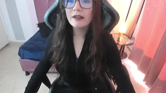 Snapshot of Wanda_sg chatting on February 13, 2026, 5:24 pm Wanda sg online show from February 13, 2026, 5:24 pm