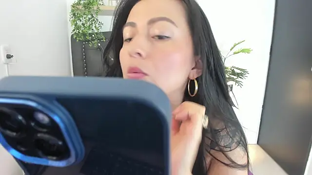 Snapshot of sahara1802 chatting on January 7, 2026, 7:35 am sahara1802 online show from January 7, 2026, 7:35 am