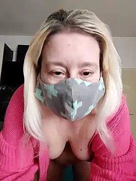 Snapshot of GeileEstelle chatting on April 2, 2026, 4:19 am GeileEstelle online show from April 2, 2026, 4:19 am