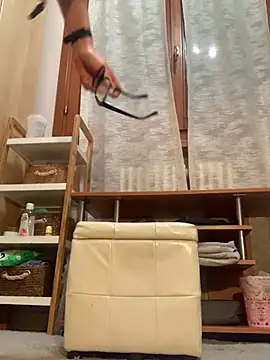 Snapshot of vanda26hot chatting on February 1, 2026, 4:00 am vanda26hot online show from February 1, 2026, 4:00 am