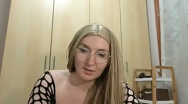 Snapshot of vanda26hot chatting on February 27, 2025, 8:31 pm vanda26hot online show from February 27, 2025, 8:31 pm