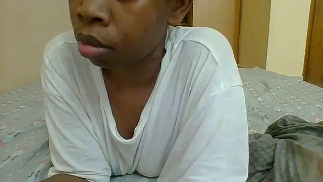 sweetshilahh online show from November 7, 2025, 7:07 pm