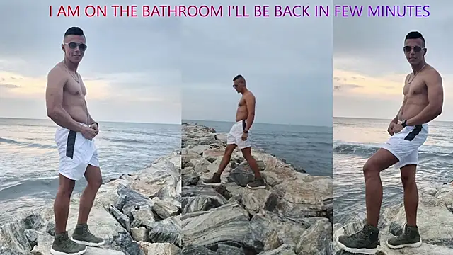 Snapshot of DavidAngell7 chatting on March 8, 2025, 3:50 am DavidAngell7 online show from March 8, 2025, 3:50 am