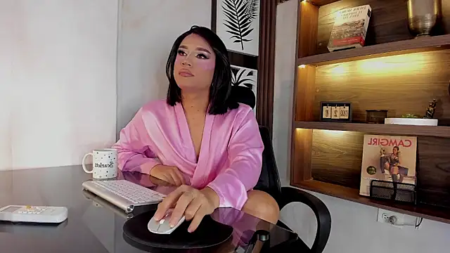 Snapshot of Scarleett_22 chatting on March 23, 2026, 7:58 pm Scarleett 22 online show from March 23, 2026, 7:58 pm