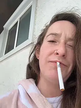 Mini And The Bear online show from February 27, 2026, 4:29 pm