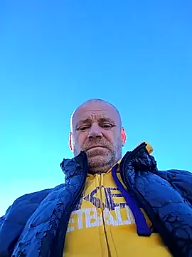 wilkalfa online show from November 7, 2025, 10:42 am