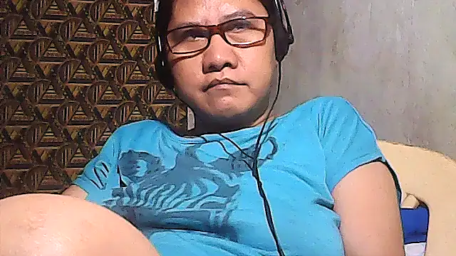 sweetsosie18 online show from March 9, 2026, 12:20 pm