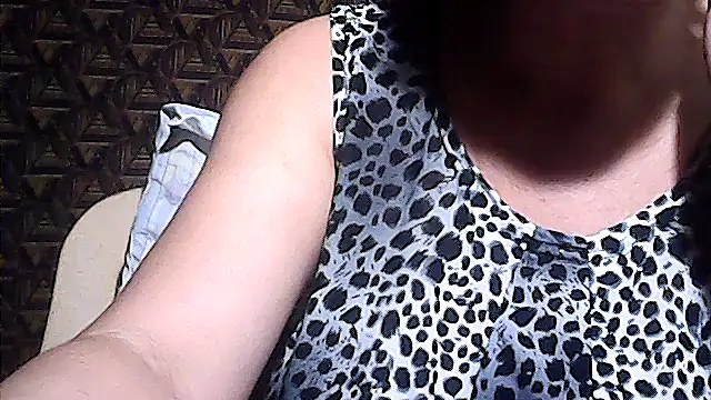 sweetsosie18 online show from May 9, 2026, 8:34 pm