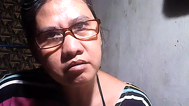 sweetsosie18 online show from July 14, 2026, 10:21 am