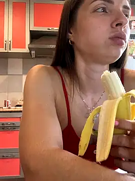 SeducingYoghourt online show from September 15, 2025, 3:01 pm