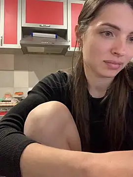 SeducingYoghourt online show from April 8, 2026, 4:19 pm