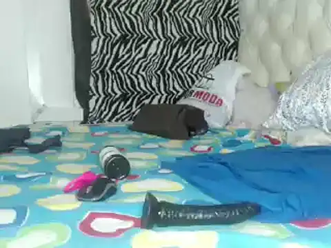 sharlot003 online show from January 23, 2025, 12:41 pm