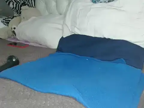 sharlot003 online show from March 12, 2025, 11:32 am