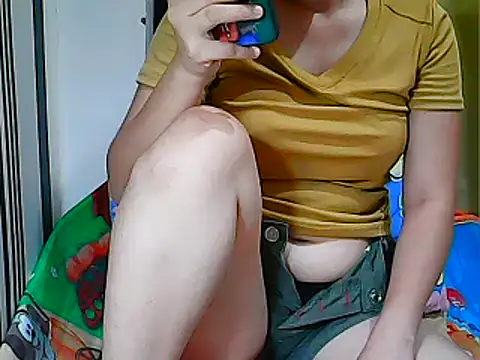 Snapshot of innocently_yours chatting on February 6, 2025, 11:09 am innocently yours online show from February 6, 2025, 11:09 am