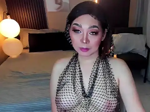 SquirtCumAlots online show from May 6, 2026, 4:49 am