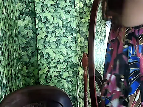 yummy 21xxx online show from September 11, 2025, 9:31 am