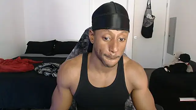 Snapshot of novemberguyy chatting on January 16, 2026, 5:06 pm novemberguyy online show from January 16, 2026, 5:06 pm