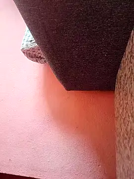 gabrielaaguiiar95 online show from November 4, 2025, 3:16 pm