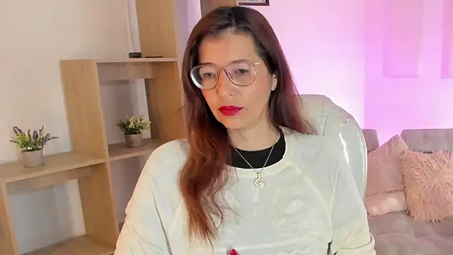 Snapshot of Antonnella_3 chatting on September 21, 2025, 12:32 pm Antonnella 3 online show from September 21, 2025, 12:32 pm