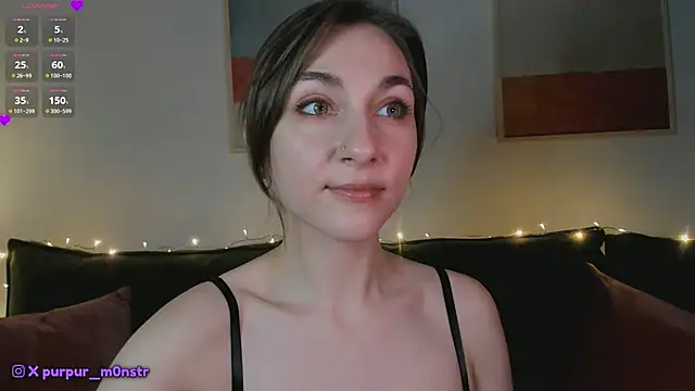 purpurmonstr online show from December 17, 2025, 6:02 pm