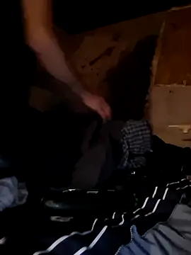 Wyleyxh online show from November 8, 2025, 3:10 am