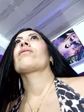 Snapshot of Tania_mature chatting on April 25, 2026, 5:43 pm Tania mature online show from April 25, 2026, 5:43 pm