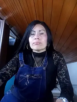 Snapshot of Tania_mature chatting on April 15, 2026, 5:17 pm Tania mature online show from April 15, 2026, 5:17 pm