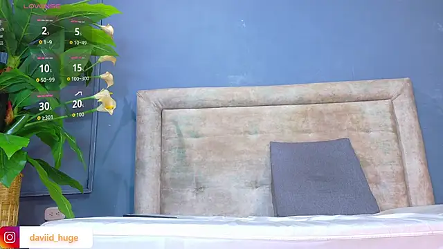 Snapshot of nicol_snow chatting on January 12, 2026, 1:51 pm nicol snow online show from January 12, 2026, 1:51 pm