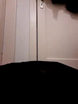 Snapshot of Tinka-Bella-Privat chatting on March 18, 2026, 6:05 am Tinka-Bella-Privat online show from March 18, 2026, 6:05 am