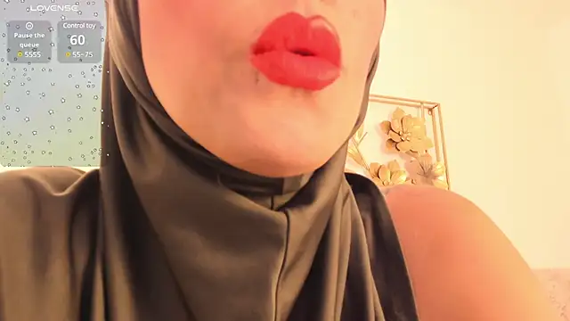 Snapshot of hanajameela chatting on February 25, 2025, 12:05 pm hanajameela online show from February 25, 2025, 12:05 pm