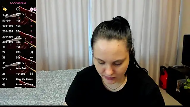 AlanaBrox online show from April 30, 2026, 1:51 pm