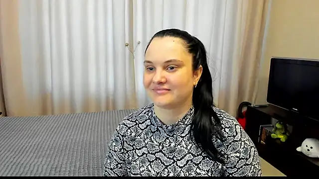 Snapshot of AlanaBrox chatting on May 15, 2026, 2:48 pm AlanaBrox online show from May 15, 2026, 2:48 pm