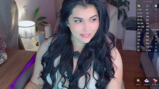 Snapshot of Alyaa_s chatting on May 19, 2026, 1:32 am Alyaa s online show from May 19, 2026, 1:32 am