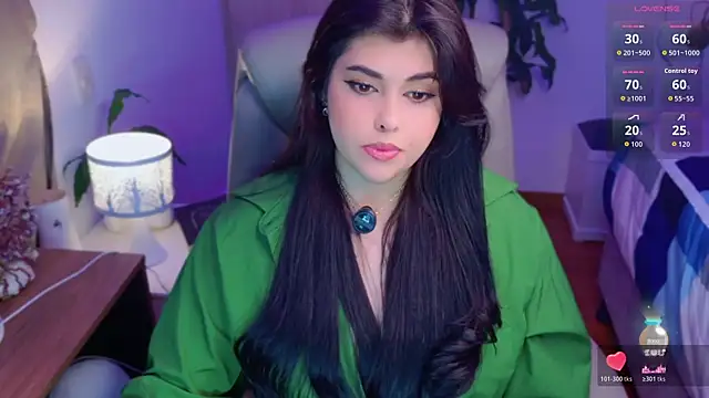 Snapshot of Alyaa_s chatting on June 5, 2026, 12:04 am Alyaa s online show from June 5, 2026, 12:04 am