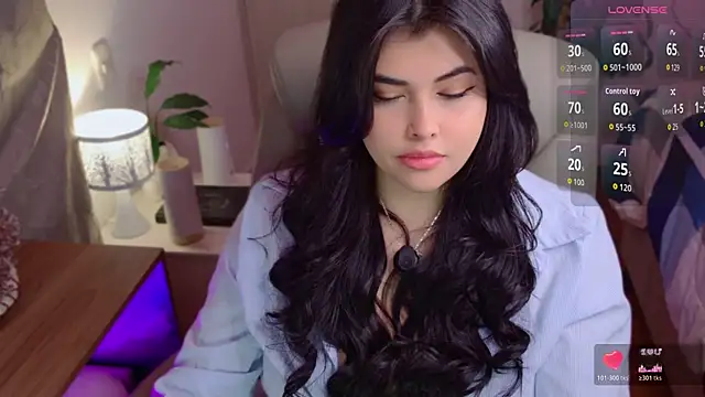 Snapshot of Alyaa_s chatting on May 24, 2026, 2:33 am Alyaa s online show from May 24, 2026, 2:33 am