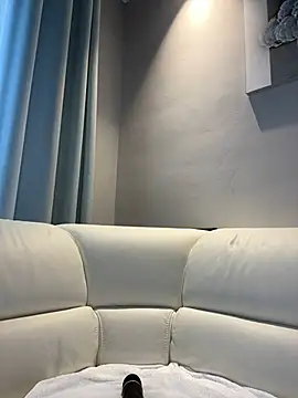 Snapshot of DoriDeluxe66 chatting on March 5, 2025, 4:46 pm DoriDeluxe66 online show from March 5, 2025, 4:46 pm