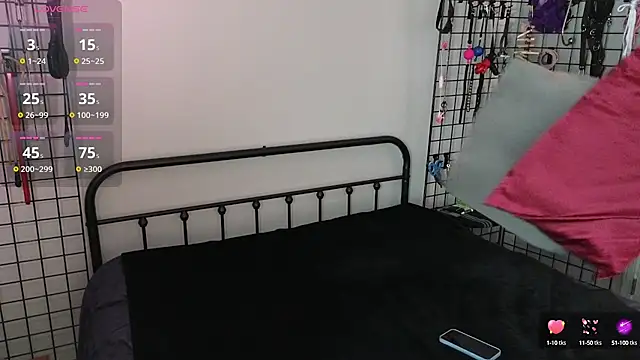 LeeAlba  online show from October 1, 2025, 3:27 pm