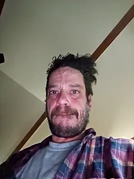 Snapshot of chosen923 chatting on December 22, 2025, 12:44 am chosen923 online show from December 22, 2025, 12:44 am