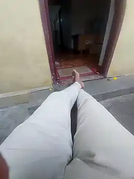 Snapshot of Stripkomal chatting on October 24, 2025, 9:19 am Stripkomal online show from October 24, 2025, 9:19 am