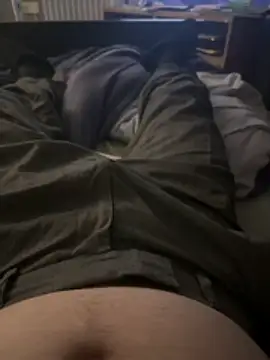 HunterBaby online show from April 1, 2026, 2:24 am