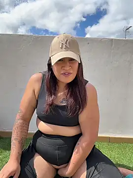 johanna974x online show from June 7, 2026, 9:14 am