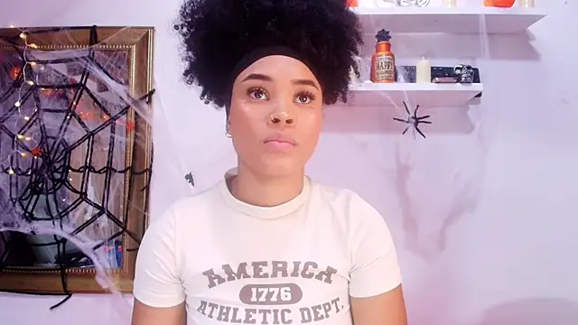 naia blessed online show from October 15, 2025, 7:11 pm