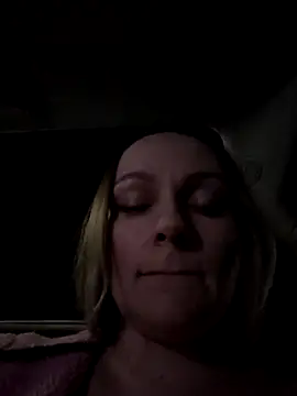 Bondgirl 013 online show from April 11, 2026, 6:00 pm