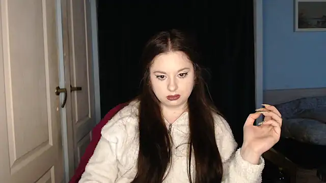 ryhhnnagold99 online show from April 14, 2026, 6:13 pm