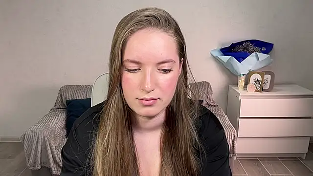 Snapshot of EvaMaddison chatting on September 12, 2025, 7:46 pm EvaMaddison online show from September 12, 2025, 7:46 pm
